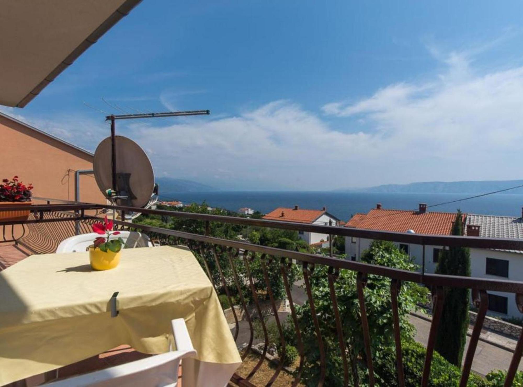 Apartments Marko Novi Vinodolski Exterior foto